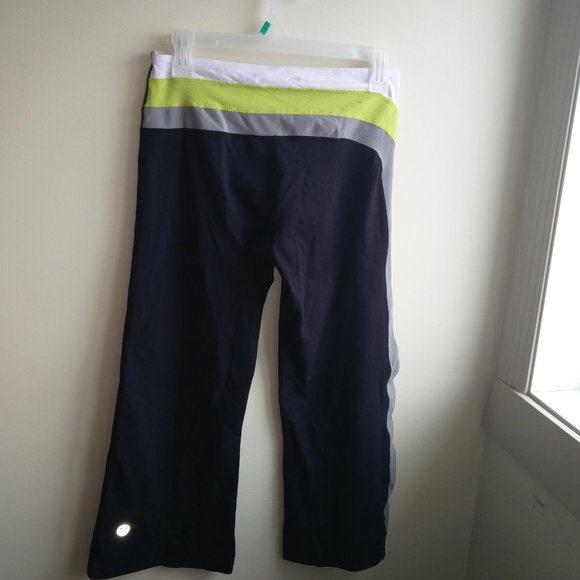 Lululemon Athletica Black Pants 6 - Picture 7 of 15